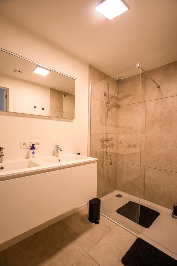 Modern En Gezellig Appartement Vlak Aan Het Strand ブランケンベルヘ エクステリア 写真