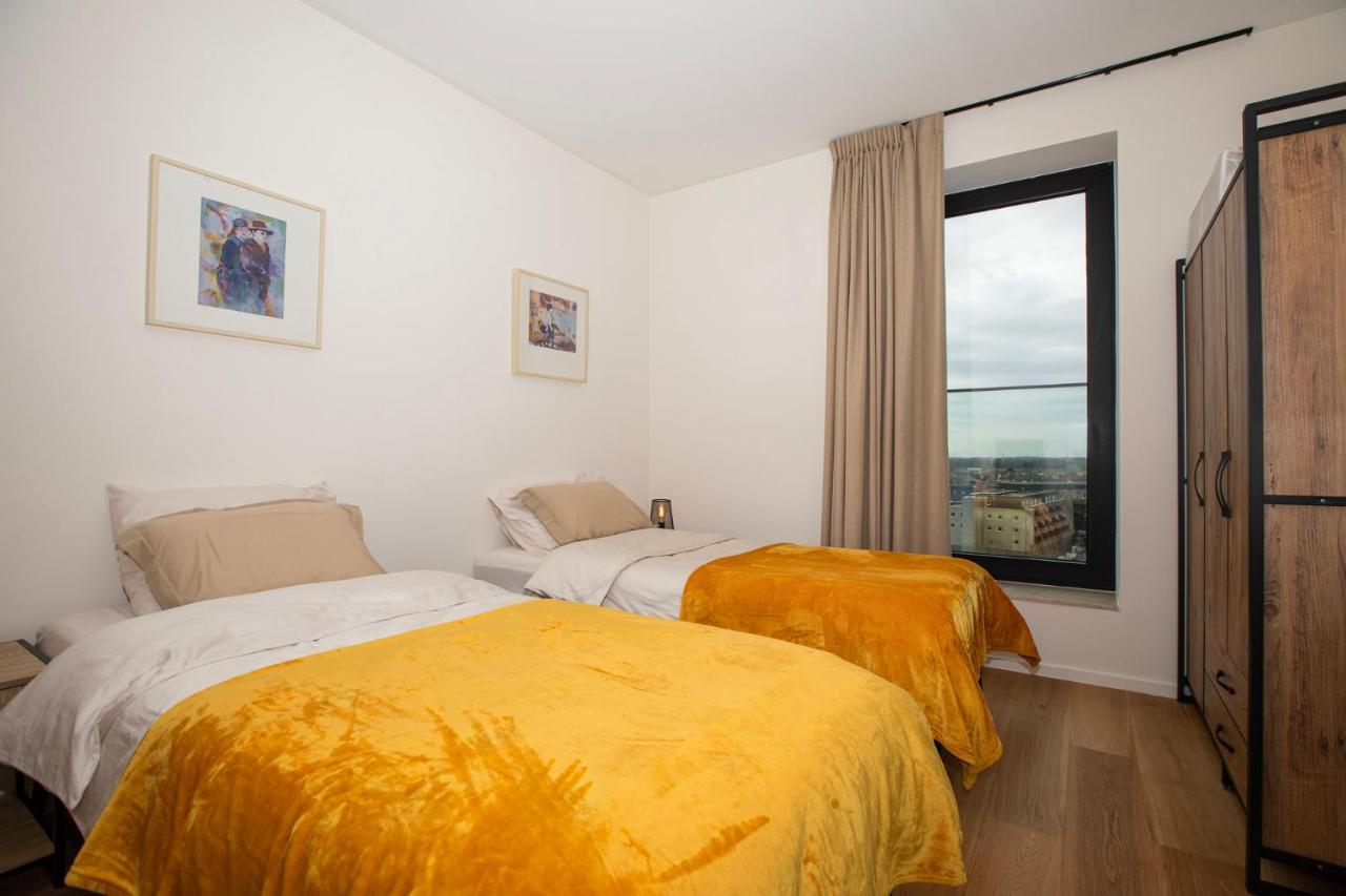 Modern En Gezellig Appartement Vlak Aan Het Strand ブランケンベルヘ エクステリア 写真